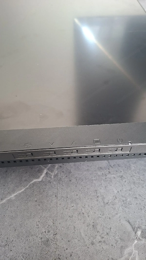     AOC 4K Monitor Bild 3