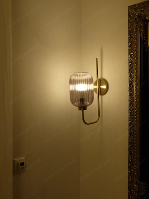 2x Design-Wandleuchte Riffelglas Messing E27   neuwertig