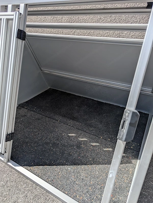 Auto-Hundebox aus Alu Bild 3