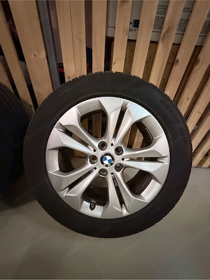 BMW Winterreifen mit Alufelgen Bild 5