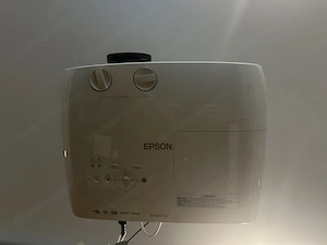 Epson EH-TW6700 Projektor Full HD 3000 Lumen, 70.000:1, 3D, WirelesHD-Box Bild 2
