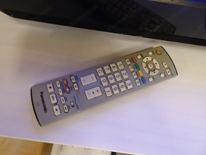 TV Fernseher Panasonic TX-p 50 UT Plasma Bild 2