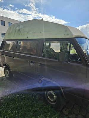 VW T3 Camper Hochdach | 1.9 WBX DG | Bj. 1984 | Wohnmobil Spezialkraftwagen Bild 2