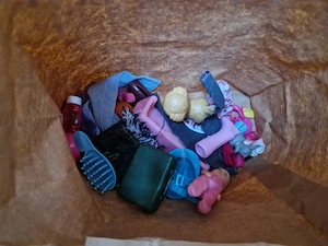Barbie Kleidung mit Zubehör Bild 2