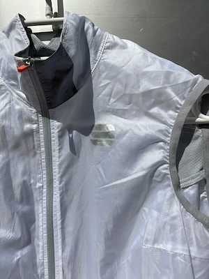 Rennrad Gravel Weste Damen Weiß   Sportful Windweste   Größe S Bild 4