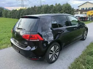 VW Golf Bild 2