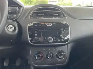 Fiat Punto Bild 8