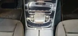 Mercedes-Benz E 300 Bild 19