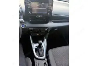 Toyota Yaris Bild 12