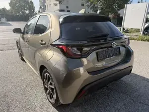 Toyota Yaris Bild 8