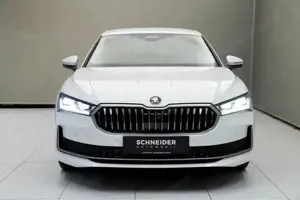 Skoda Superb 2.0 TDI LK 4x4 elSitz Bel.Sitz PDC ACC Bild 2