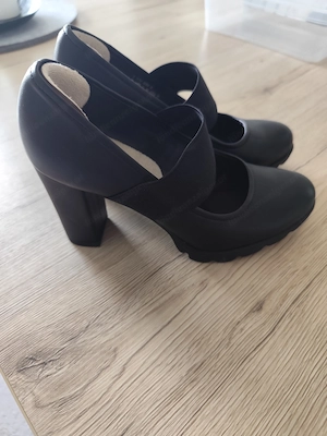 Pumps mit Riemen aus Stretch Größe 36 schwarz  Bild 2