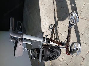 Rollator Russka vital Carbon  rubinrot, sehr leicht Bild 2