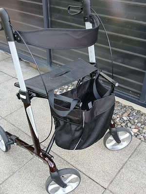 Rollator Russka vital Carbon  rubinrot, sehr leicht Bild 3