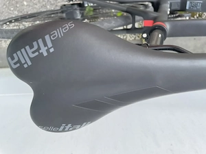 E - Rennrad WILLIER Hybrid Cento 1, 10km gefahren, wie NEU Bild 5