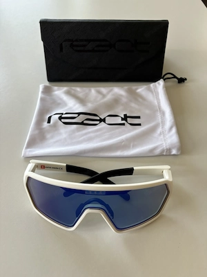 NEU react rev Sportbrille   selbsttönend   weiß   polarisiert Bild 2