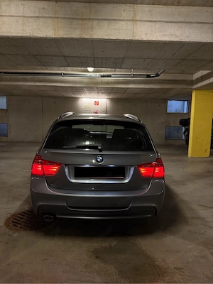 Bmw E91 318d Bild 2
