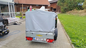 Auto Anhänger mit Plane   Bild 2