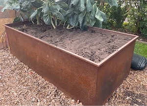 Hochbeet mit toller Patina Bild 3
