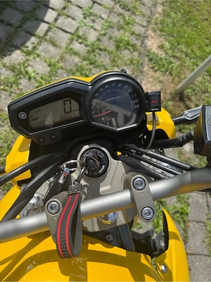 Yamaha XJ6 N  Bild 4