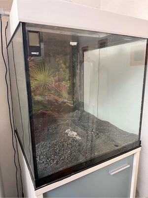 Einzelanfertigung: 300L Würfel-Aquarium inkl. Unterschrank Bild 3