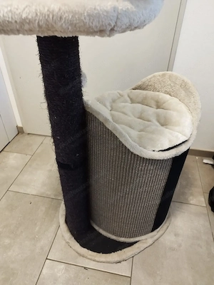 Kratzbaum für Katzen Bild 2