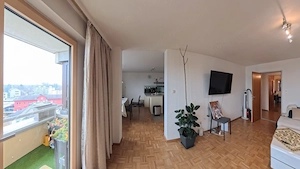 3,5-Zimmer-Wohnung mit zwei Balkonen und Weitblick   Dornbirn Zentrum, 6. OG Bild 4