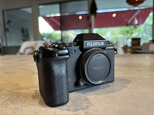 FujiFilm X-S20 inkl. Objektiven und Zubehör Bild 3