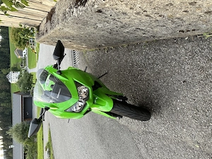 Kawasaki Ninja 250r Bild 3