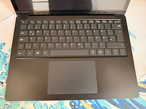 Microsoft Laptop 4 Bild 3