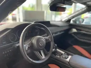Mazda 3 Bild 9