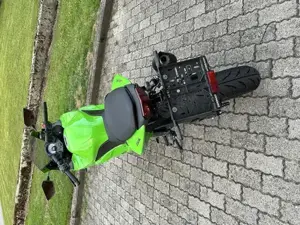 Kawasaki Ninja 250r Bild 2