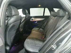 Mercedes-Benz E-Klasse Bild 10