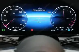 Mercedes-Benz GLC 300 de 4MATIC ACC SpurW Navi Sport S-Sitz Bild 5