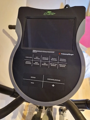 Crosstrainer,  neuwertig 180 Euro  Bild 3