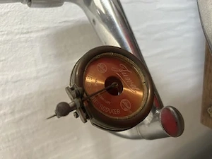 Altes Grammophon mit Schellakplatten zu verkaufen Bild 3