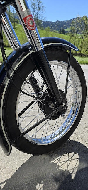Motorrad Oldtimer Zündapp  Bild 9