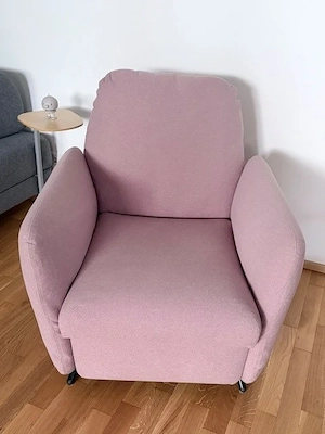 Neuwertiger Ikea Fernsehstuhl mit Liegefunktion und 2 Bezügen Bild 3