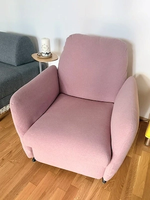 Neuwertiger Ikea Fernsehstuhl mit Liegefunktion und 2 Bezügen Bild 4