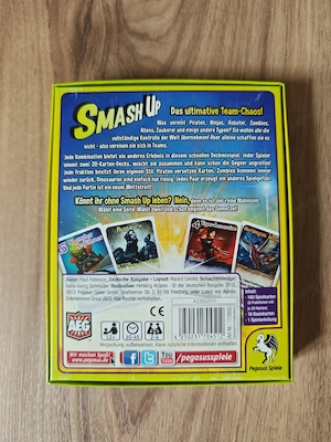 Smash Up Kartenspiel  Bild 2