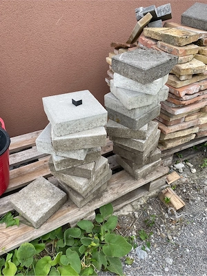 Beton-Terassenplatten Randsteine Bild 4