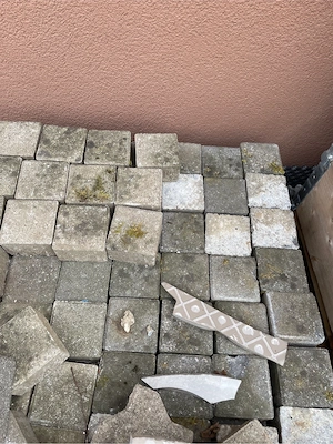 Beton-Terassenplatten Randsteine Bild 3