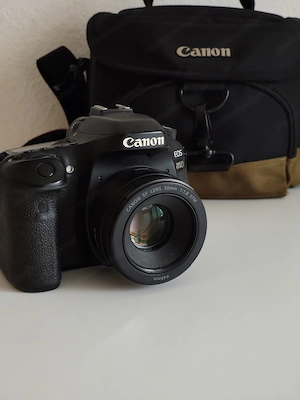 Canon EOS 80D Kamera mit EF-S 18 135 mm Objektiv und umfangreichem Zubehör Bild 3