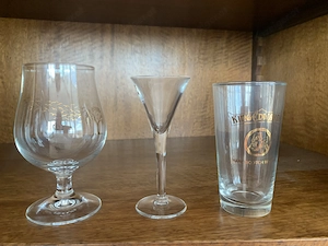 Gläser, Weinglas, Biertulpe, Schnapsglas Bild 2
