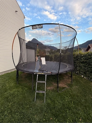 Trampolin der Marke "LeJump" Bild 2