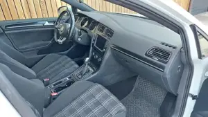 VW Golf Variant GTD Bild 3