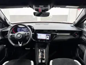 Alfa Romeo Junior SPORT SPECIALE DCT ACC MATRIX NAVI KEYLESS 1.2 ... Bild 9