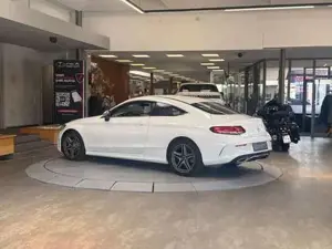 Mercedes-Benz C 200 Bild 7