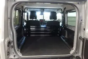 Suzuki Jimny Bild 18