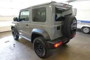 Suzuki Jimny Bild 16